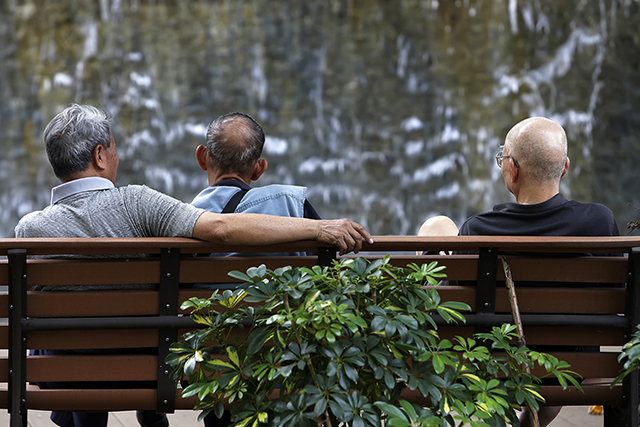 讓長者實現“老有所養”、“老有所為”，安享晚年，政府借鑒多元治理思維應對人口老化。