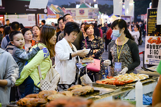 政府將加大對中小企業的扶持力度，推出精準扶持措施，降低企業的營運成本，紓緩企業經營壓力。