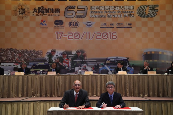 %e8%88%87%e6%be%b3%e9%96%80%e5%8d%9a%e5%bd%a9%e8%82%a1%e4%bb%bd%e6%9c%89%e9%99%90%e5%85%ac%e5%8f%b8%e8%91%a3%e4%ba%8b%e5%ae%98%e6%a8%82%e6%80%a1%e5%a4%a7%e5%be%8b%e5%b8%ab%e7%b0%bd%e7%bd%b2%e6%be%b3