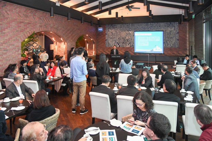 %e6%94%bf%e5%ba%9c%e7%99%bc%e8%a8%80%e4%ba%ba%e8%be%a6%e5%85%ac%e5%ae%a4%e5%8f%8a%e6%96%b0%e8%81%9e%e5%b1%80%e8%88%87%e5%82%b3%e5%aa%92%e8%8c%b6%e8%81%9a%e4%ba%a4%e6%b5%81