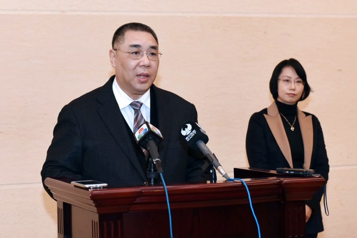 %e8%a1%8c%e6%94%bf%e9%95%b7%e5%ae%98%e5%b4%94%e4%b8%96%e5%ae%89%e5%9c%a8%e7%b2%b5%e6%be%b3-%e4%b8%80%e5%b8%b6%e4%b8%80%e8%b7%af-%e5%b0%88%e9%a1%8c%e9%ab%98%e5%b1%a4%e6%9c%83%e6%99%a4