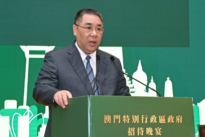 行政長官崔世安在澳門特別行政區政府招待晚宴上致辭