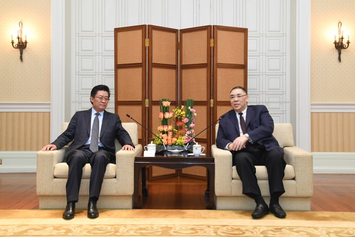 行政長官崔世安會見珠海市委書記郭永航