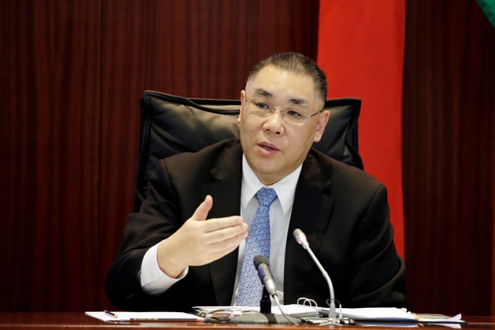 sbQu9G3-G_3AAx-6Cd1zsA