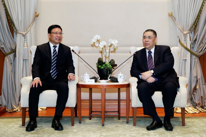 行政長官崔世安與來澳出席深澳合作會議的深圳市市長陳如桂會面