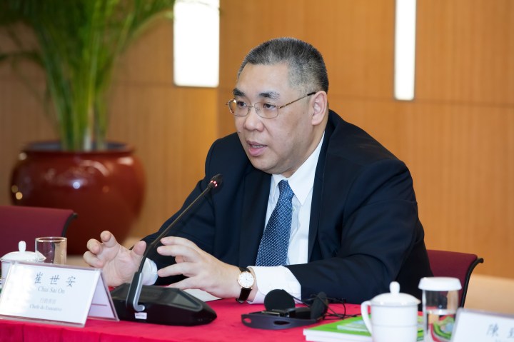 行政長官崔世安在記者會上總結十年施政工作