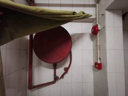 部份樓層之警鐘及警鐘按鈕亦已作更換