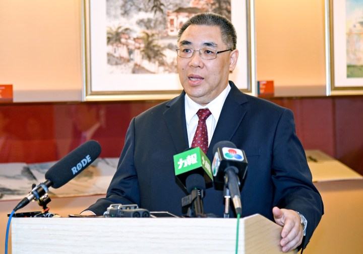 行政長官崔世安在葡萄牙里斯本向傳媒總結訪問行程