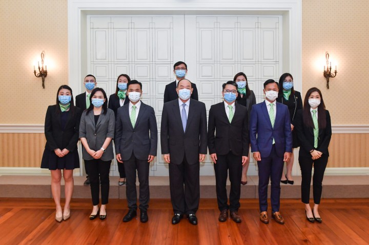 行政長官賀一誠與澳門青年聯合會一行合照